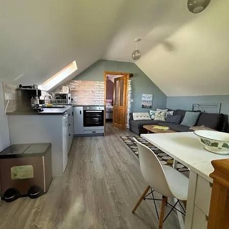 Newly Refurbished Bespoke Self-catering Apartman Ballyvaughan