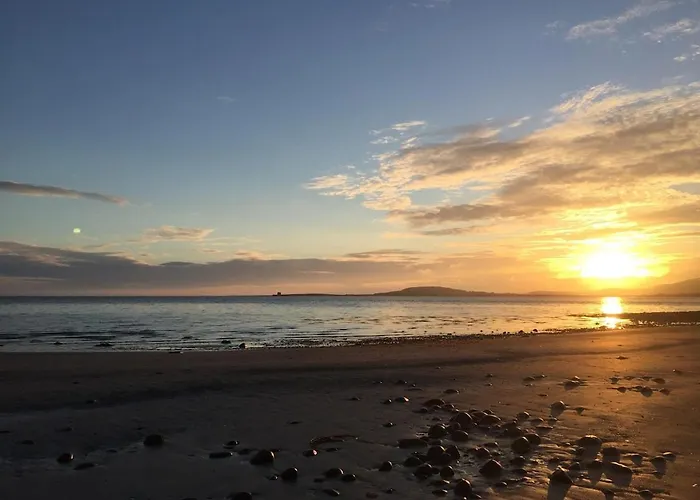 Newly Refurbished Bespoke Self-catering 公寓 巴利瓦根