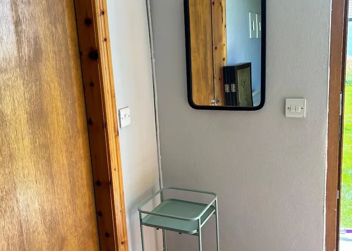 Newly Refurbished Bespoke Self-catering Апартаменты *